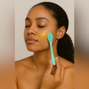 4 Silicone Facial Mask Brush and Pore Cleanser